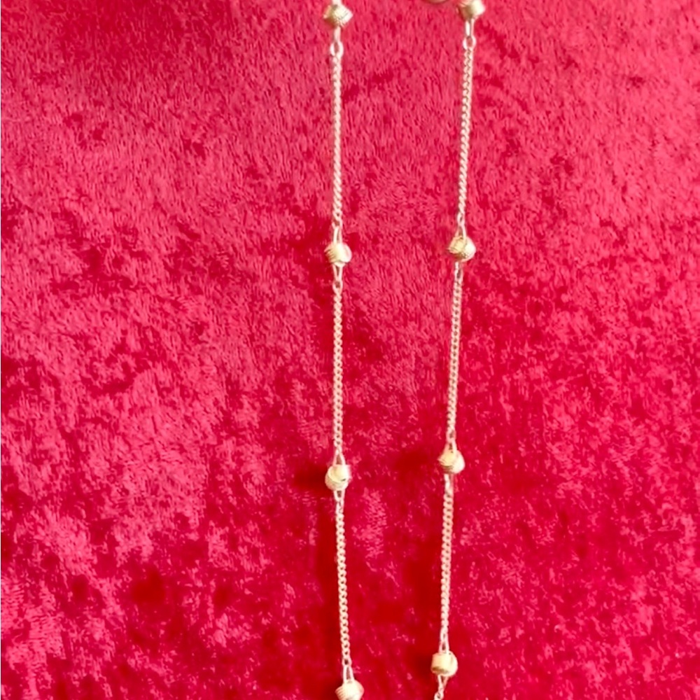 Oavoii Necklace